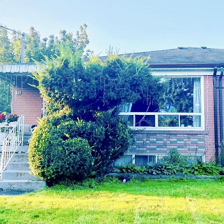 Toronto Bed & Breakfast - Free Parking Zewnętrze zdjęcie