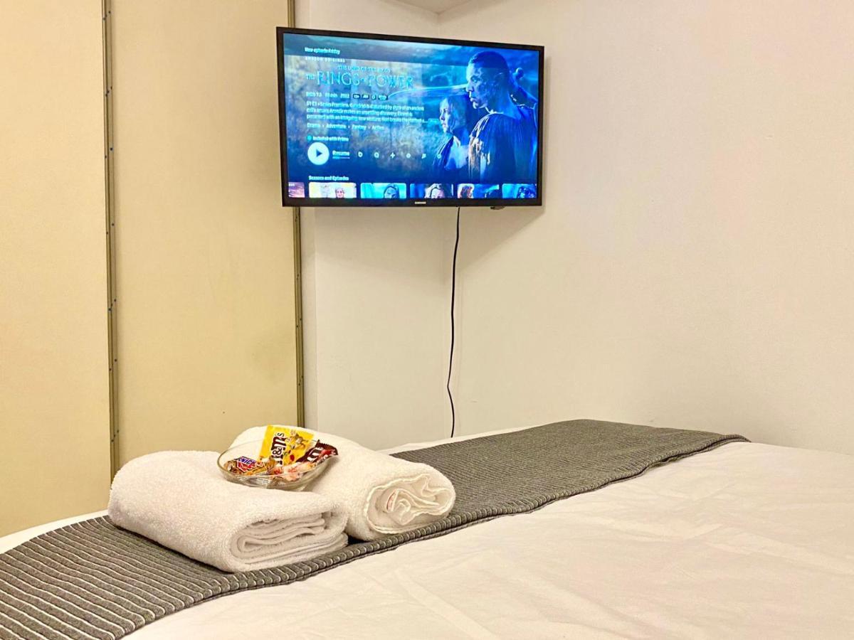 Toronto Bed & Breakfast - Free Parking Zewnętrze zdjęcie