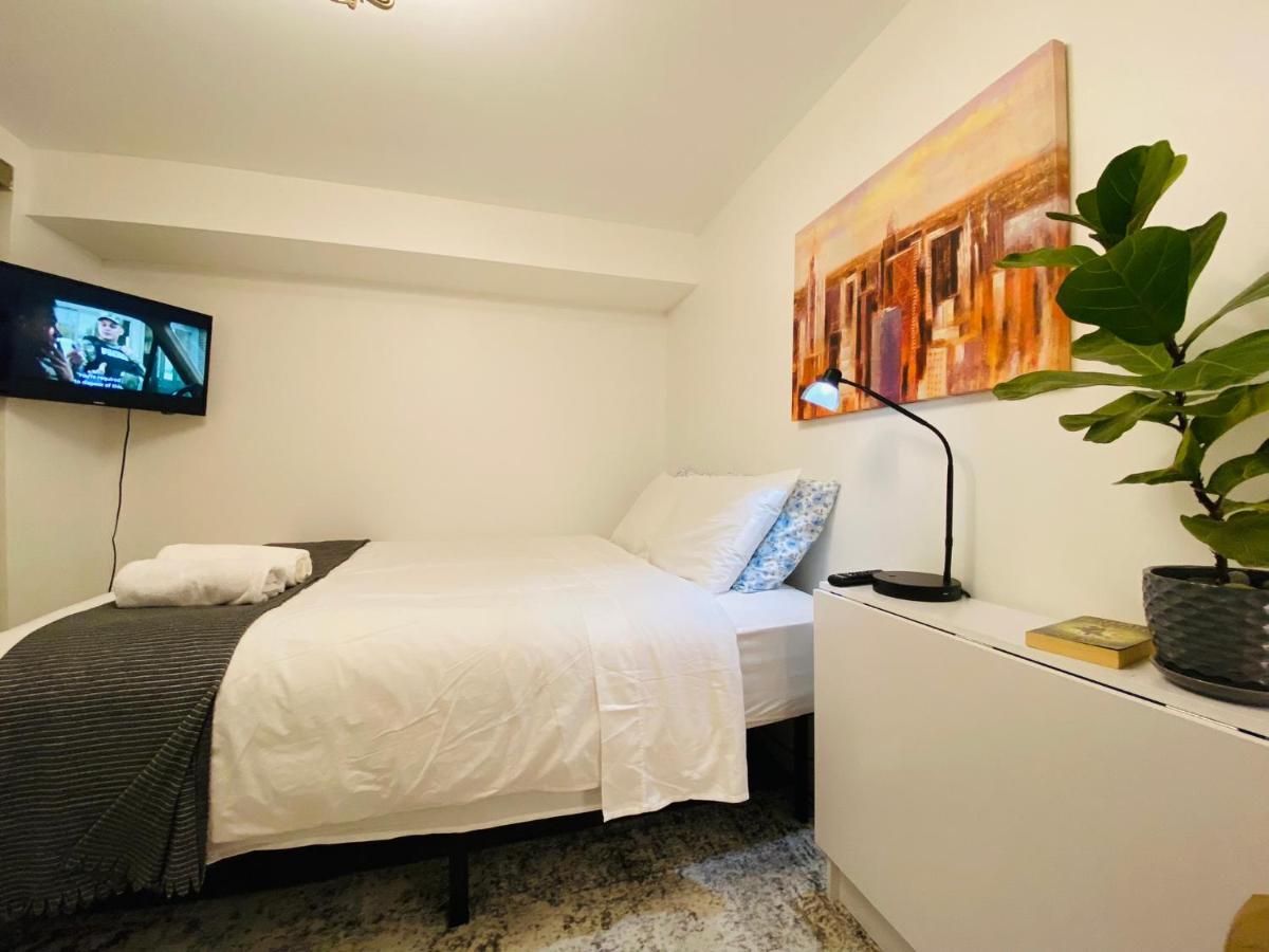 Toronto Bed & Breakfast - Free Parking Zewnętrze zdjęcie
