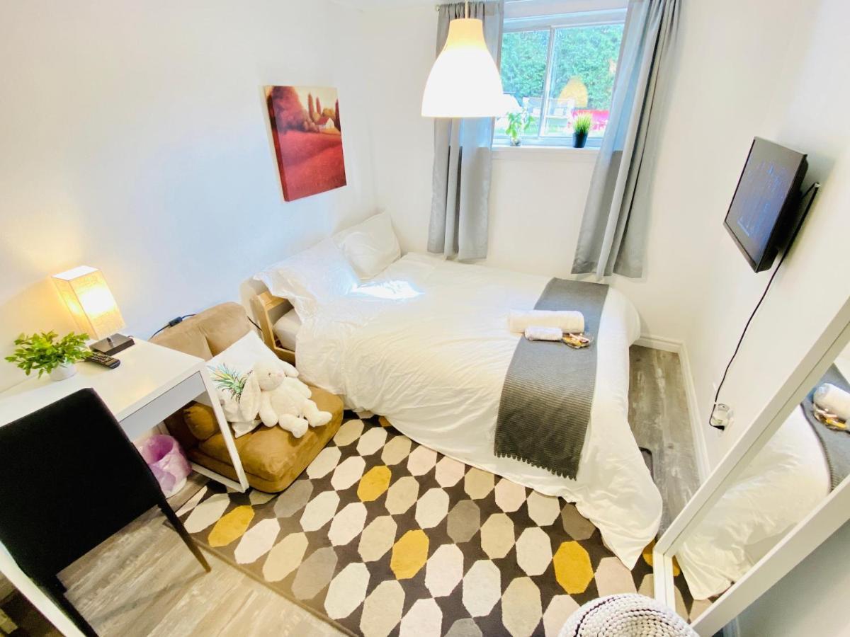 Toronto Bed & Breakfast - Free Parking Zewnętrze zdjęcie