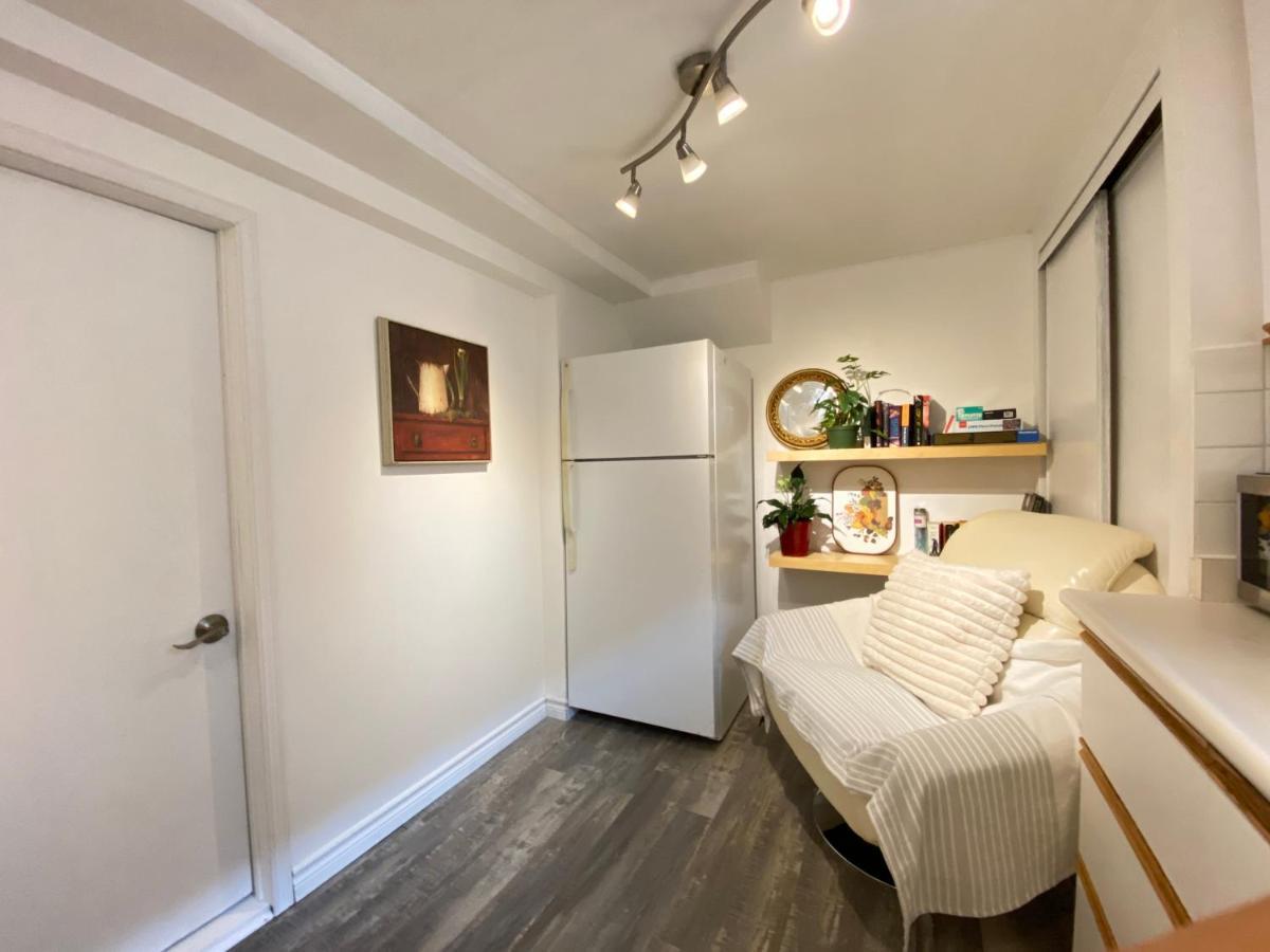 Toronto Bed & Breakfast - Free Parking Zewnętrze zdjęcie