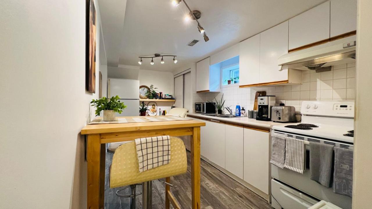 Toronto Bed & Breakfast - Free Parking Zewnętrze zdjęcie