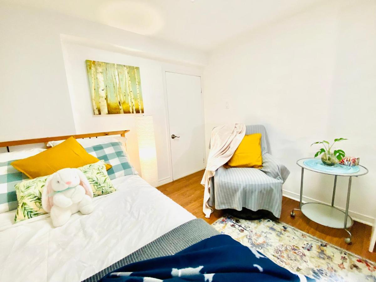 Toronto Bed & Breakfast - Free Parking Zewnętrze zdjęcie