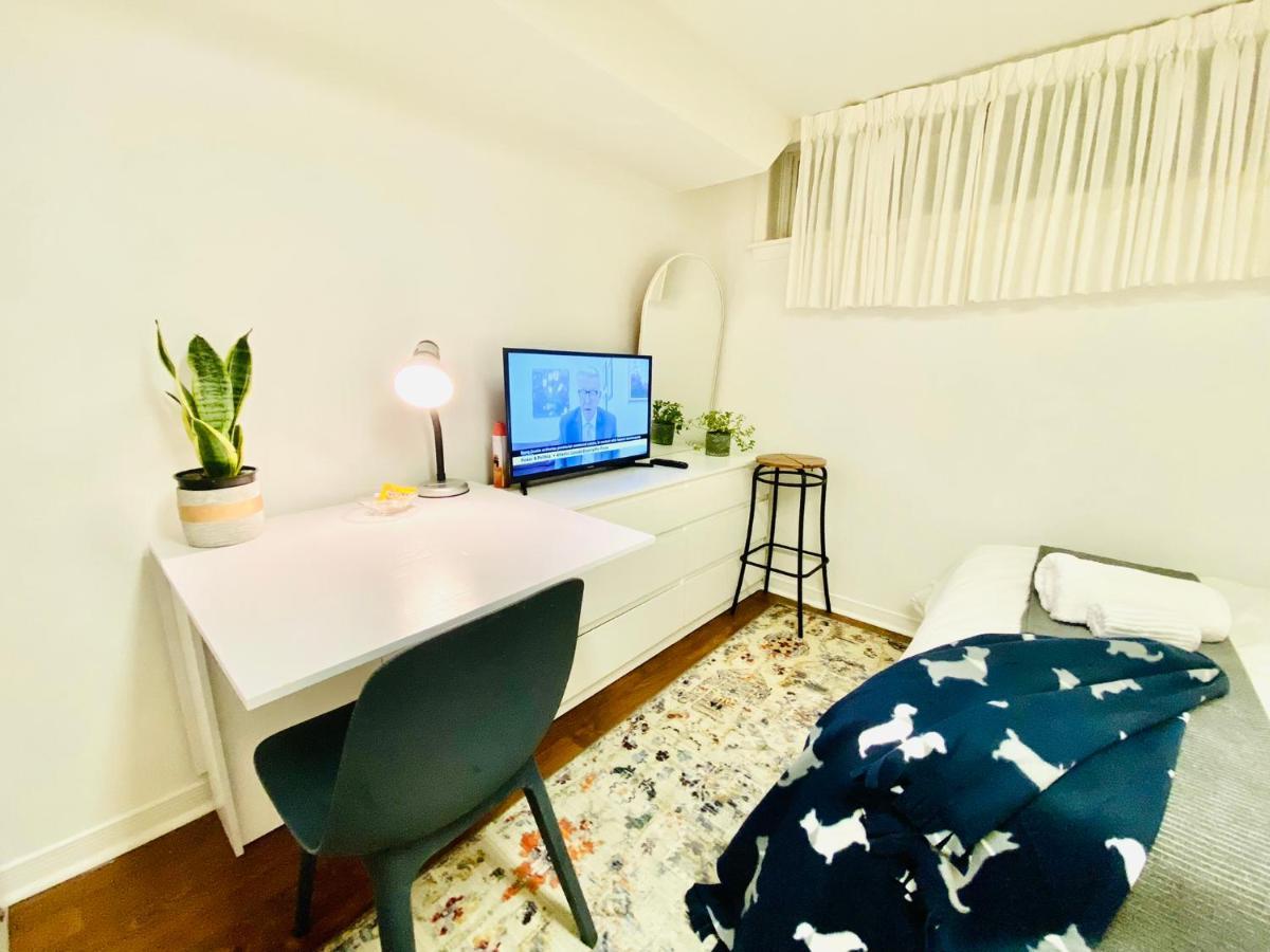 Toronto Bed & Breakfast - Free Parking Zewnętrze zdjęcie